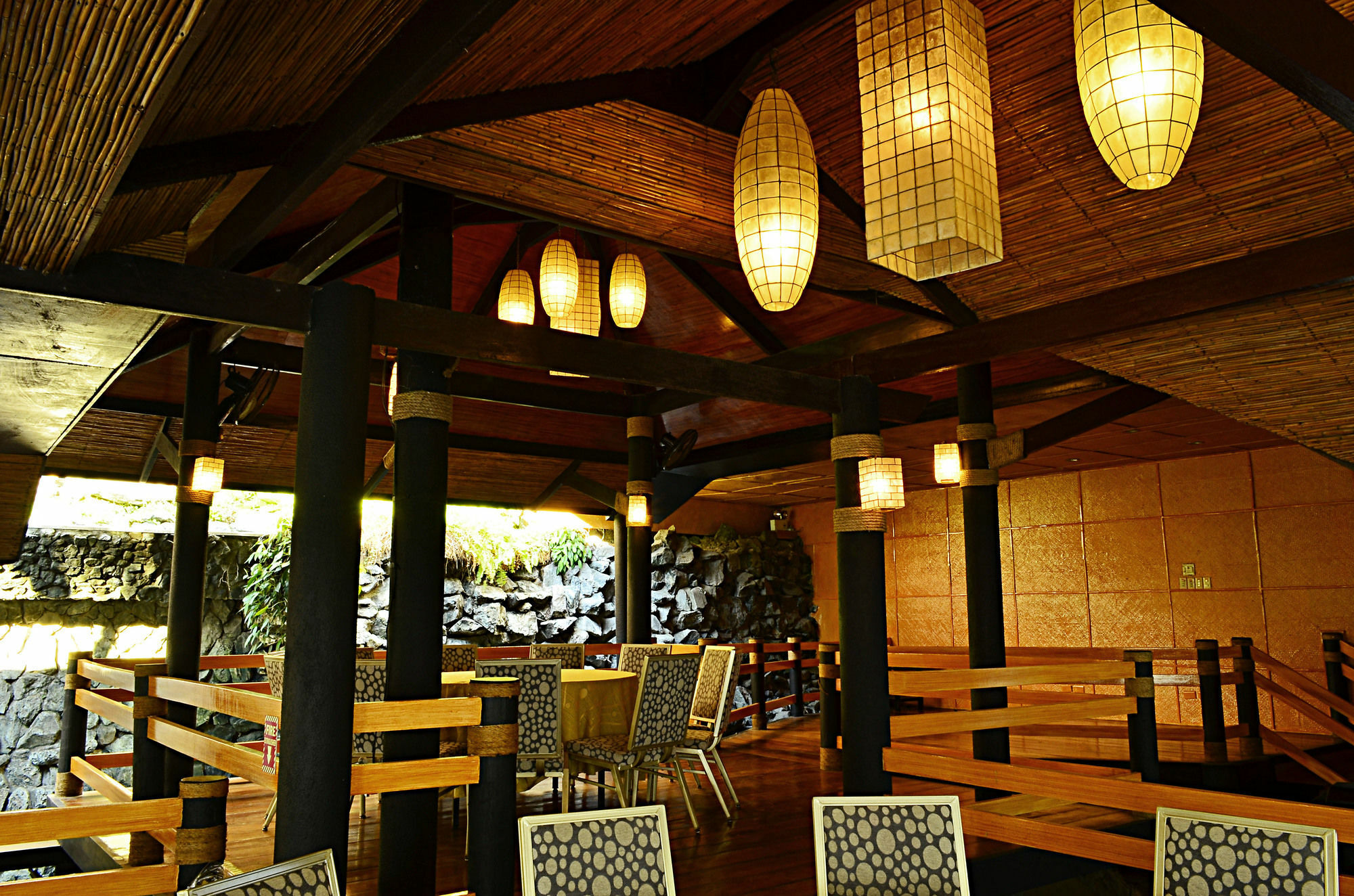 Thunderbird Resorts - Rizal Binangonan Exterior photo